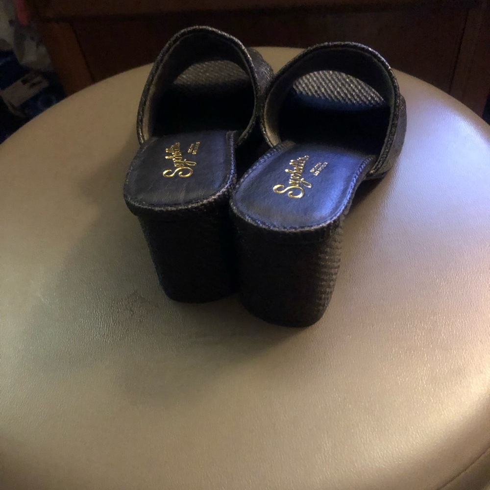 Black Women's Shoes